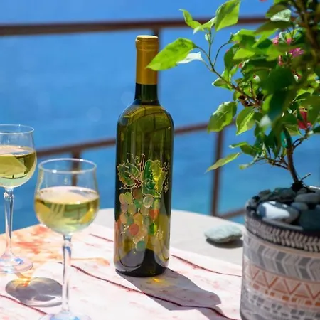 Effies House Ferienhaus *