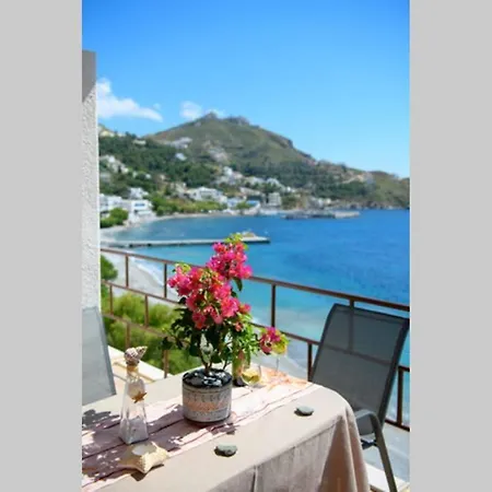 Ferienhaus Effies House Myrties