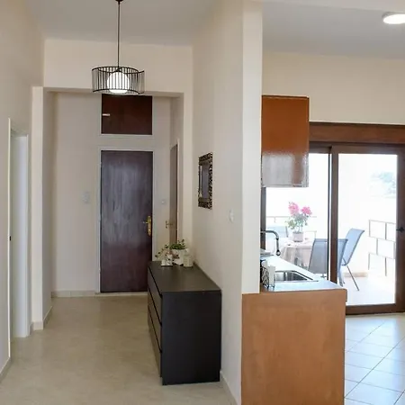 Effies House Ferienhaus Myrties