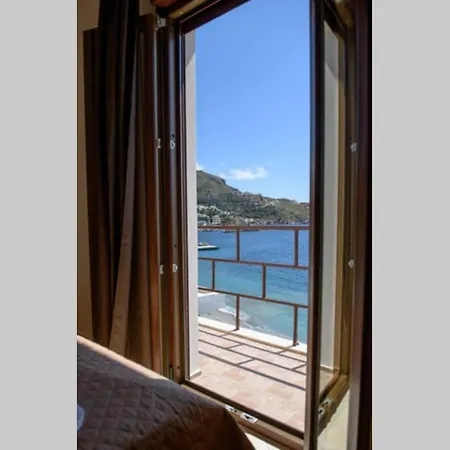 Сasa de vacaciones Effies House *